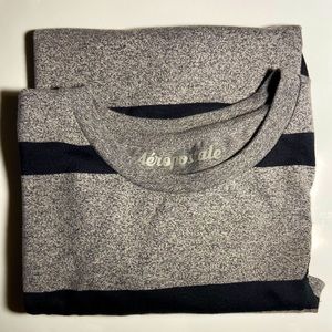 NOWT Aeropostale striped shirt😆😆